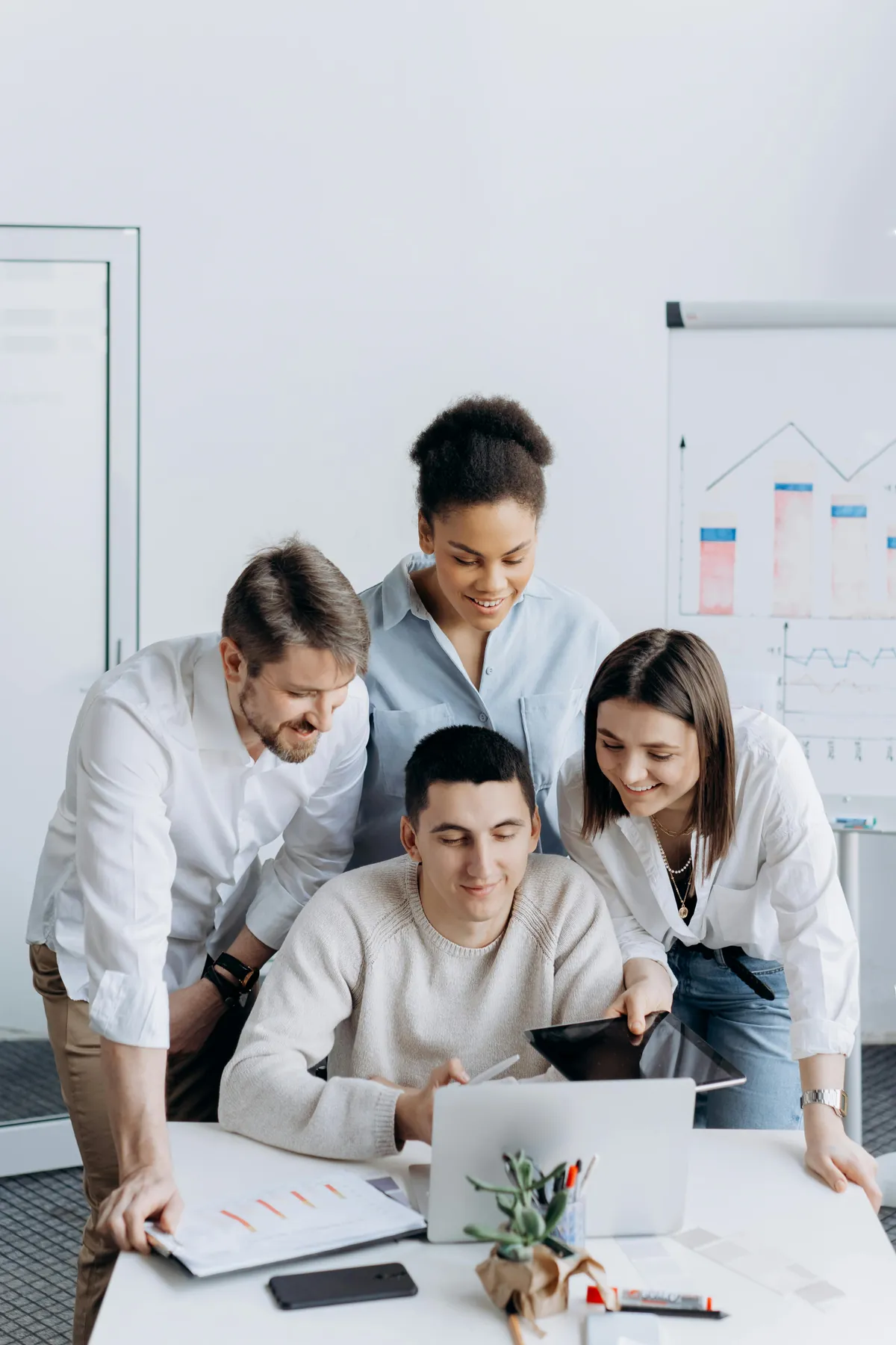 Equipe corporativa em reunião de trabalho